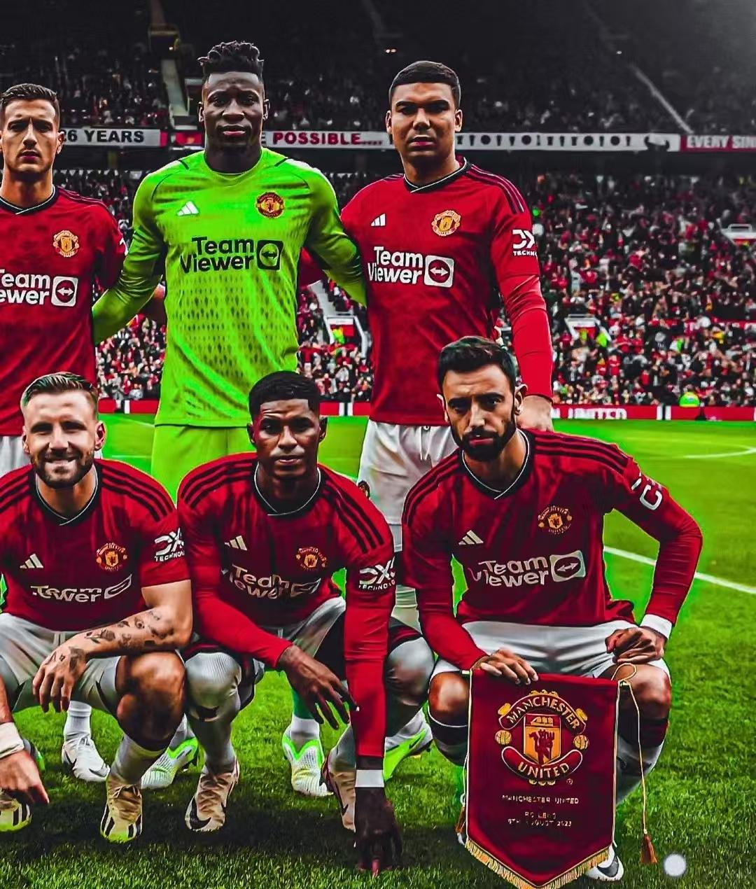 欧联今夜走向成谜；曼联调整名单；悬念犹存；阵容厚度经受考验